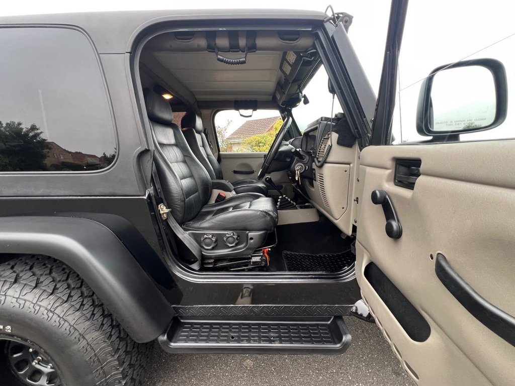 USED 2003 03 JEEP WRANGLER 4.0 SPORT 3dr comes with Soft Top // Manual // 4x4 // (302 g/km, 174 bhp) // px swap 