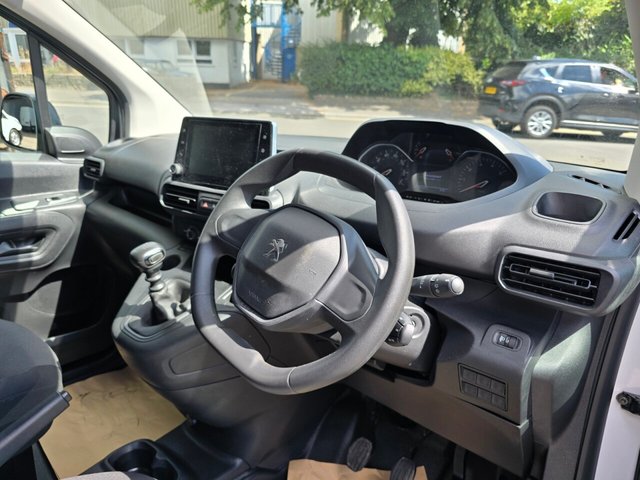 2023 PEUGEOT PARTNER - Photo 12