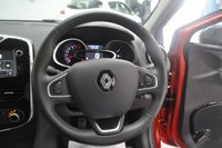 USED 2016 16 RENAULT CLIO 0.9 TCe Dynamique S Nav Hatchback 5dr Petrol Manual Euro 6 (s/s) (90 ps) Only &pound;20 Road Tax, Rear Parking Sensors, Satellite Navigation