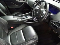 USED 2019 69 JAGUAR F-PACE 2.0 D180 Chequered Flag SUV 5dr Diesel Auto AWD Euro 6 (s/s) (180 ps) SAT NAV LEATHER PAN ROOF CRUISE CAMERA