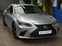 USED 2023 23 LEXUS ES 2.5 300h F Sport Takumi Saloon 4dr Petrol Hybrid E-CVT Euro 6 (s/s) (218 ps) TAKUMI SAT NAV SUNROOF LEATHER HEATED SEATS HEATED STEERING WHHEEL HUD MARK LEVINSON SOUND CRUISE PARKING SENSORS 1 OWNER LEXUS WARRANTY TIL AUG 2033