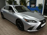 USED 2023 23 LEXUS ES 2.5 300h F Sport Takumi Saloon 4dr Petrol Hybrid E-CVT Euro 6 (s/s) (218 ps) TAKUMI SAT NAV SUNROOF LEATHER HEATED SEATS HEATED STEERING WHHEEL HUD MARK LEVINSON SOUND CRUISE PARKING SENSORS 1 OWNER LEXUS WARRANTY TIL AUG 2033