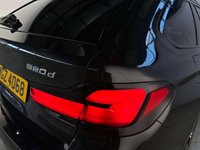 USED 2022 BMW 5 SERIES 2.0 520d MHT M Sport Touring Steptronic xDrive Euro 6 (s/s) 5dr HOLIDAY SALE EVENT SAVE 100s!