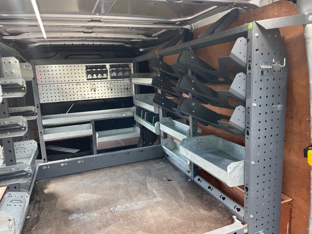 2019 Ford Transit Custom 2L Sport 5dr - Photo 8