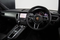 USED 2017 PORSCHE MACAN 3.6T V6 Turbo  