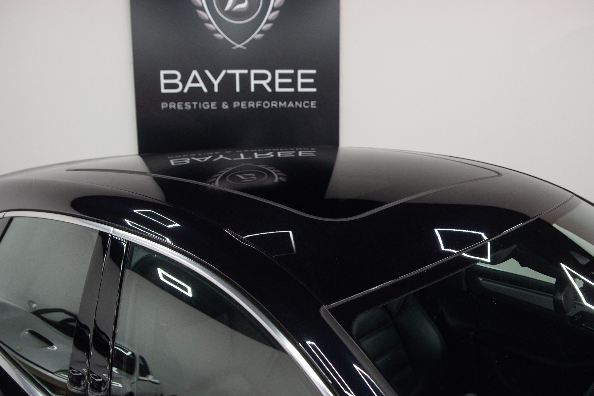USED 2017 PORSCHE MACAN 3.6T V6 Turbo  