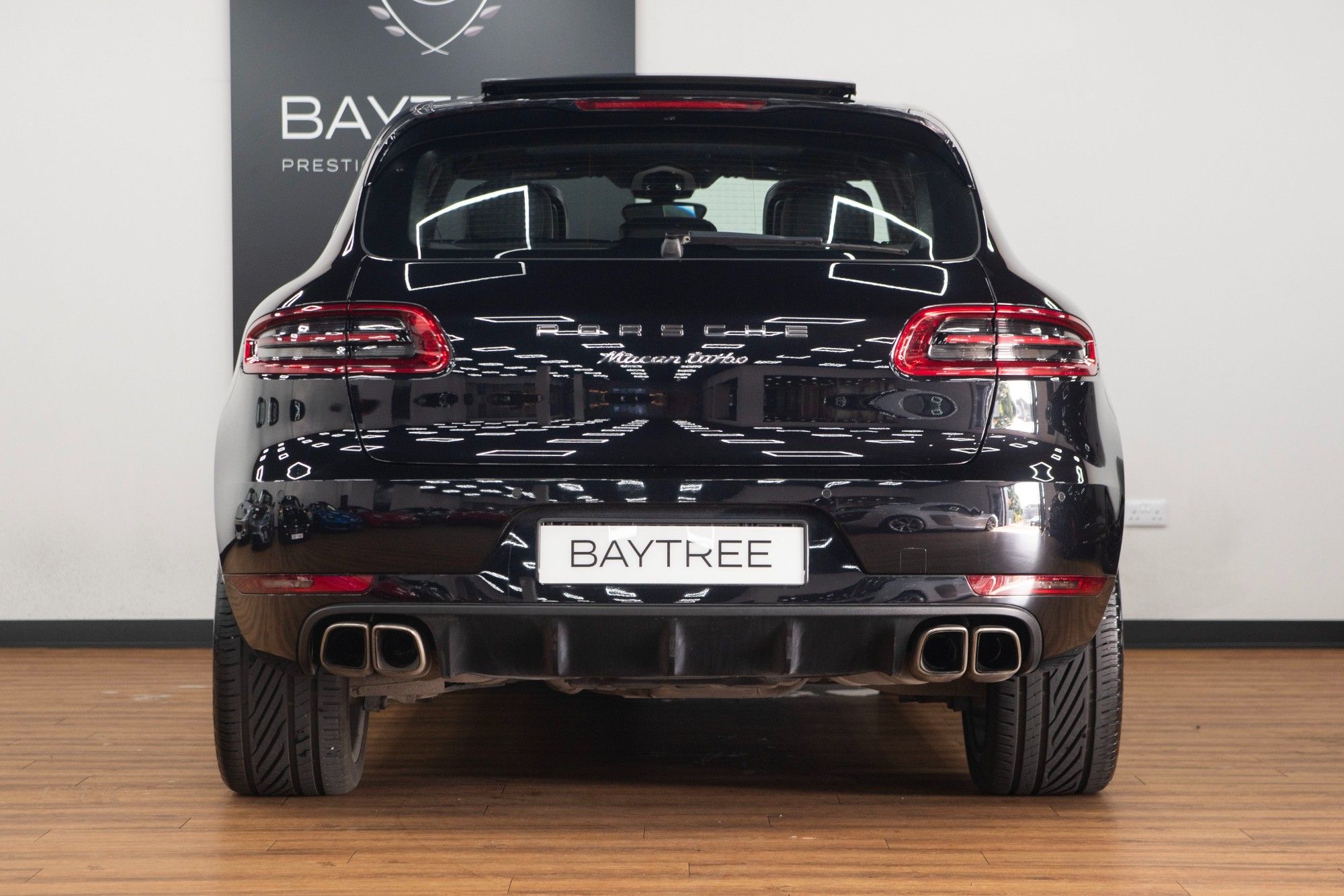 USED 2017 PORSCHE MACAN 3.6T V6 Turbo  