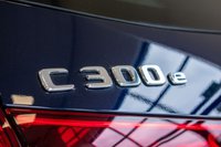 USED 2022 22 MERCEDES-BENZ C-CLASS 2.0 C300e 25.4kWh AMG Line (Premium Plus) Estate 5dr Petrol Plug-in Hybrid G-Tronic+ Euro 6 (s/s) (313 ps) Premium Plus, PHEV, VAT Q