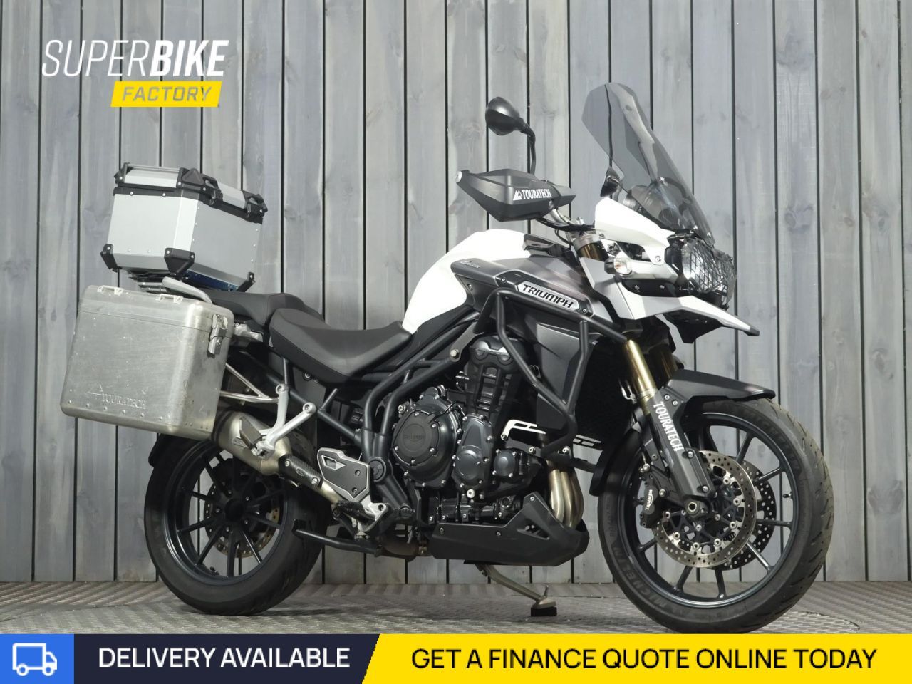 TRIUMPH EXPLOREREXPLORER