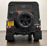 USED 2011 61 LAND ROVER DEFENDER 2.4 TDCi Hard Top SUV 3dr Diesel Manual 4WD SWB Euro 4 (122 bhp) Absolutely Stunning Super Low Mileage 34920 Miles