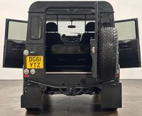 USED 2011 61 LAND ROVER DEFENDER 2.4 TDCi Hard Top SUV 3dr Diesel Manual 4WD SWB Euro 4 (122 bhp) Absolutely Stunning Super Low Mileage 34920 Miles