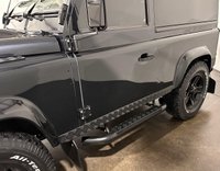USED 2011 61 LAND ROVER DEFENDER 2.4 TDCi Hard Top SUV 3dr Diesel Manual 4WD SWB Euro 4 (122 bhp) Absolutely Stunning Super Low Mileage 34920 Miles