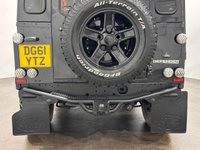 USED 2011 61 LAND ROVER DEFENDER 2.4 TDCi Hard Top SUV 3dr Diesel Manual 4WD SWB Euro 4 (122 bhp) Absolutely Stunning Super Low Mileage 34920 Miles