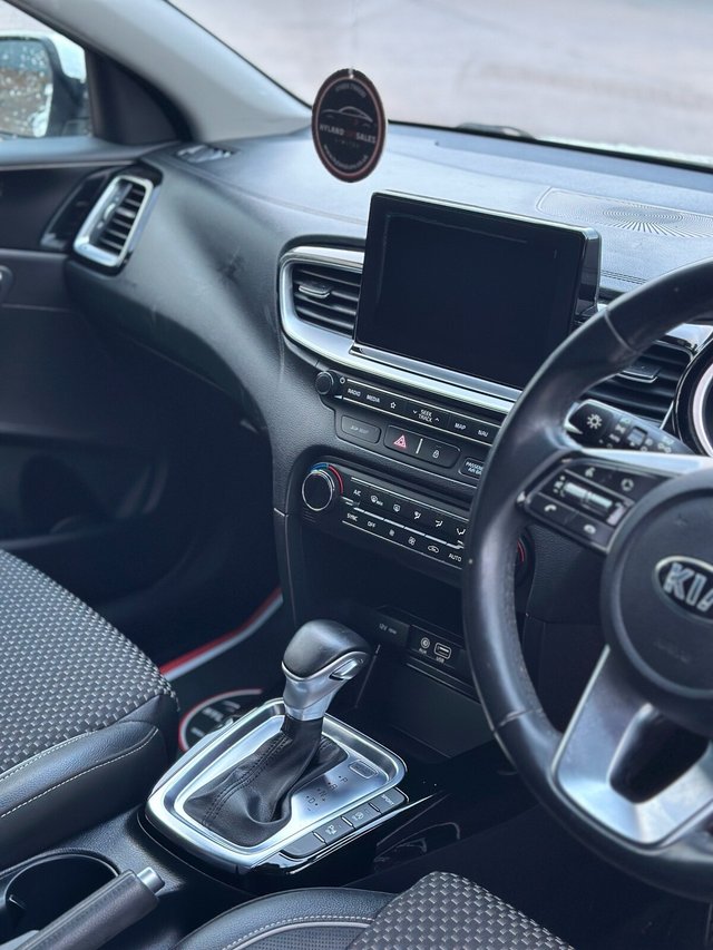 View our KIA CEED