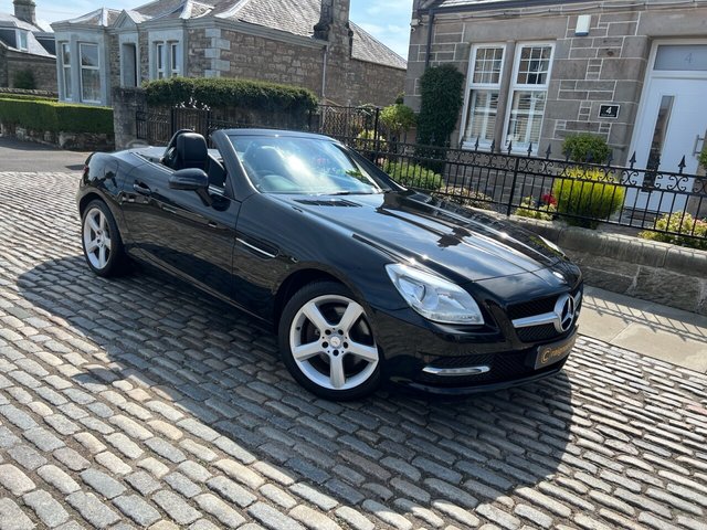 2012 slk 2.1 slk250 cdi blueefficiency convertible 2dr diesel g-tronic+ euro 5 (s/s) (204 ps) 50000 miles since new+full leather+power roof... photo