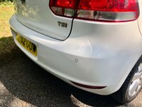 USED 2012 62 VOLKSWAGEN GOLF 1.4 TSI Match Hatchback 5dr Petrol Manual Euro 5 (122 ps) 1 LADY OWNER SINCE NOV 2013 WITH ONLY 33,000 MILES AND X12 SERVICE HISTORY STAMPS//MULTI FUNCTION STEERING WHEEL//AIR-CON//ALLOYS//X4 ELECTRIC WINDOWS//X11 AIRBAGS//FRONT AND REAR PARK SENSORS//FRONT SPOT LIGHTS//X2 REMOTE LOCKING KEYS//STUNNING CONDITION FOR THE YEAR INSIDE AND OUT//NEW BRAKE DISCS AND PADS RECENTLY FITTED/JUST MOT'D WITH ADVISORIES RECTIFIED  (122 ps) 1 LADY OWNER SINCE NOV 2013 WITH ONLY 33,000 MILES AND X12 SERVICE HISTORY STAMPS//MULTI FUNCTION STEERING WHEEL//AIR-CON//ALLOYS//X4 ELECTRIC WINDOWS//X11 AIRBAGS//FRONT AND REAR PARK SENSORS//FRONT SPOT LIGHTS//X2 REMOTE LOCKING KEYS//STUNNING CONDITION FOR THE YEAR INSIDE AND OUT//NEW BRAKE DISCS AND PADS RECENTLY FITTED/JUST MOT'D WITH ADVISORIES RECTIFIED