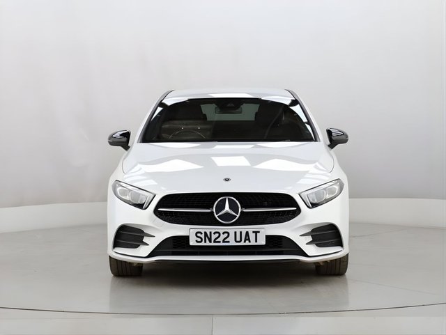 2022 Mercedes-Benz A Class 1.3L Amg Line Edition 4dr - Photo 3
