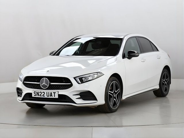 2022 Mercedes-Benz A Class 1.3L Amg Line Edition 4dr - Photo 5
