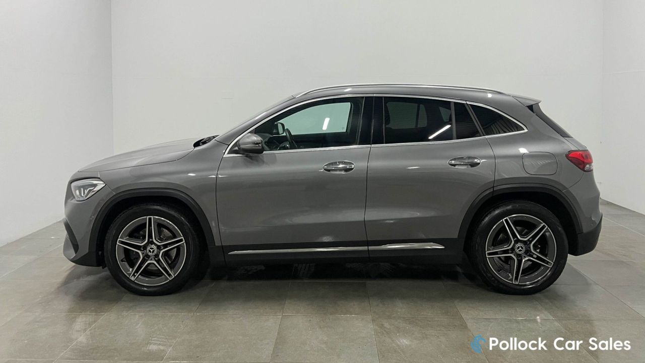 2020 MERCEDES GLA 2.0 GLA200d AMG Line (Premium) SUV 5dr Diesel 8G-DCT 4MATIC Euro 6 (s/s) (1 - vehicle photo 3 for sale on PureCar
