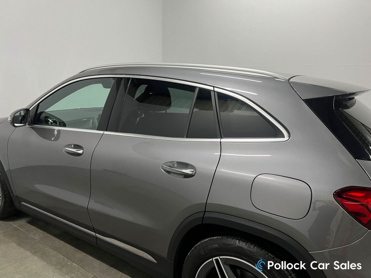 2020 MERCEDES GLA 2.0 GLA200d AMG Line (Premium) SUV 5dr Diesel 8G-DCT 4MATIC Euro 6 (s/s) (1 - vehicle photo 19 for sale on PureCar