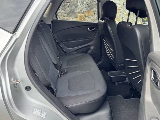 2015 Renault Captur 1.5L Dynamique S Nav 5dr - Photo 9