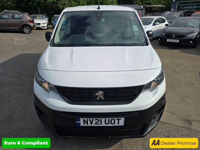2021 PEUGEOT PARTNER - Photo 4