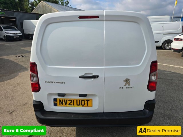 2021 PEUGEOT PARTNER - Photo 12