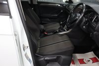 USED 2020 20 VOLKSWAGEN T-ROC 1.0 TSI GPF SE SUV 5dr Petrol Manual Euro 6 (s/s) (115 ps) FULL SERVICE HISTORY / LONG MOT / 2 KEYS / FINANCE AVAILABLE