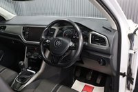 USED 2020 20 VOLKSWAGEN T-ROC 1.0 TSI GPF SE SUV 5dr Petrol Manual Euro 6 (s/s) (115 ps) FULL SERVICE HISTORY / LONG MOT / 2 KEYS / FINANCE AVAILABLE