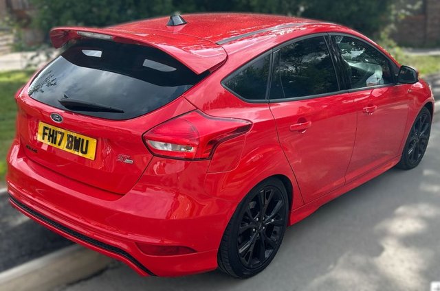 View our FORD FOCUS