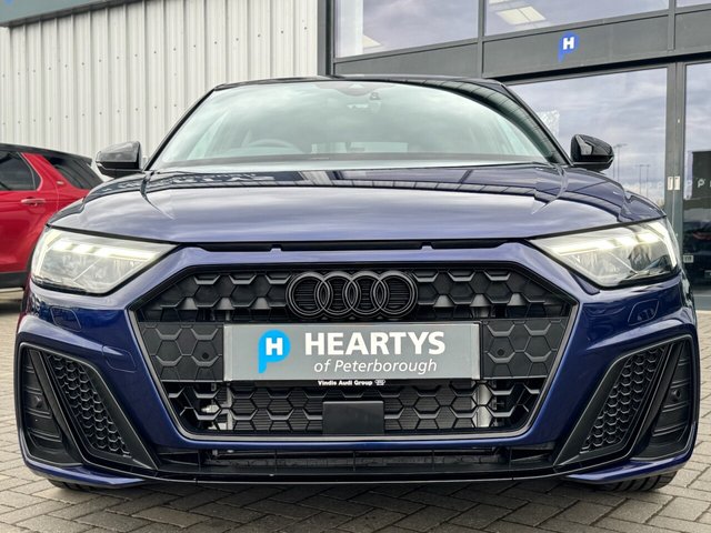 2024 AUDI A1 1.5 TFSI 35 Black Edition Sportback 5dr Petrol S Tronic Euro 6 (s/s) (150 ps) - Photo 2