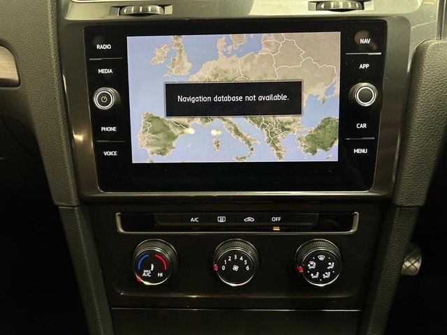 2017 Volkswagen Golf - Photo 7