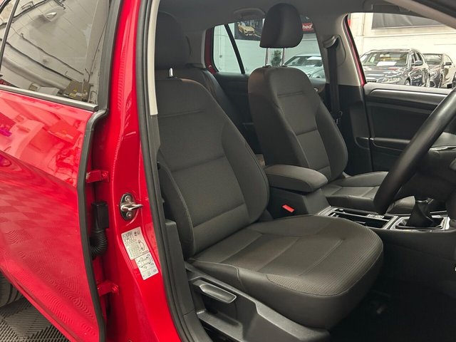 2017 Volkswagen Golf - Photo 11