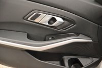 USED 2019 19 BMW 3 SERIES 2.0 318d SE Saloon 4dr Diesel Auto Euro 6 (s/s) (150 ps) 