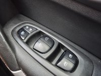 USED 2016 16 RENAULT KADJAR 1.2 TCe Signature Nav SUV 5dr Petrol Manual Euro 6 (s/s) (130 ps) 