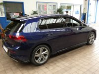 USED 2022 71 VOLKSWAGEN GOLF 1.5 eTSI MHEV R-Line Hatchback 5dr Petrol Hybrid DSG Euro 6 (s/s) (150 ps) SAT NAV PART LEATHER INTERIOR ANDROID APPLE CARPLAY CRUISE OCNTROL PARKING SENSORS 1 OWNER SERVICE HISTORY WARRANTY