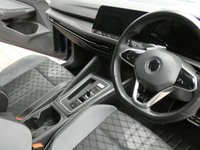 USED 2022 71 VOLKSWAGEN GOLF 1.5 eTSI MHEV R-Line Hatchback 5dr Petrol Hybrid DSG Euro 6 (s/s) (150 ps) SAT NAV PART LEATHER INTERIOR ANDROID APPLE CARPLAY CRUISE OCNTROL PARKING SENSORS 1 OWNER SERVICE HISTORY WARRANTY