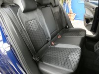 USED 2022 71 VOLKSWAGEN GOLF 1.5 eTSI MHEV R-Line Hatchback 5dr Petrol Hybrid DSG Euro 6 (s/s) (150 ps) SAT NAV PART LEATHER INTERIOR ANDROID APPLE CARPLAY CRUISE OCNTROL PARKING SENSORS 1 OWNER SERVICE HISTORY WARRANTY