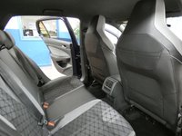 USED 2022 71 VOLKSWAGEN GOLF 1.5 eTSI MHEV R-Line Hatchback 5dr Petrol Hybrid DSG Euro 6 (s/s) (150 ps) SAT NAV PART LEATHER INTERIOR ANDROID APPLE CARPLAY CRUISE OCNTROL PARKING SENSORS 1 OWNER SERVICE HISTORY WARRANTY