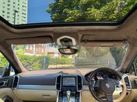 USED 2013 63 PORSCHE CAYENNE 4.8T V8 Turbo SUV 5dr Petrol TiptronicS 4WD Euro 5 (s/s) (500 ps) Panoramic Sunroof