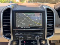 USED 2013 63 PORSCHE CAYENNE 4.8T V8 Turbo SUV 5dr Petrol TiptronicS 4WD Euro 5 (s/s) (500 ps) Panoramic Sunroof