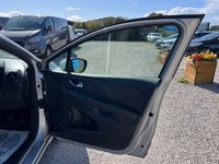USED 2019 19 RENAULT CLIO 1.5 dCi Play Hatchback 5dr Diesel Manual Euro 6 (s/s) (90 ps) *EX MOD**Full Service History*