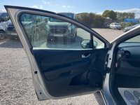 USED 2019 19 RENAULT CLIO 1.5 dCi Play Hatchback 5dr Diesel Manual Euro 6 (s/s) (90 ps) *EX MOD**Full Service History*