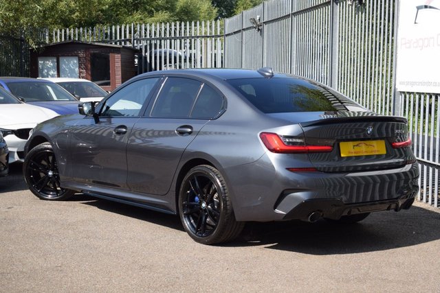 View our BMW 3 SERIES