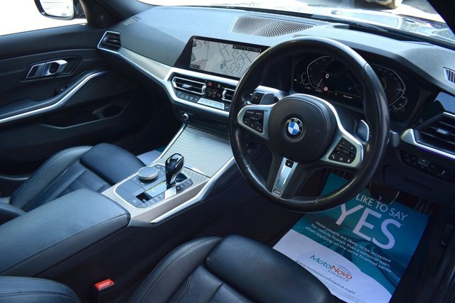View our BMW 3 SERIES