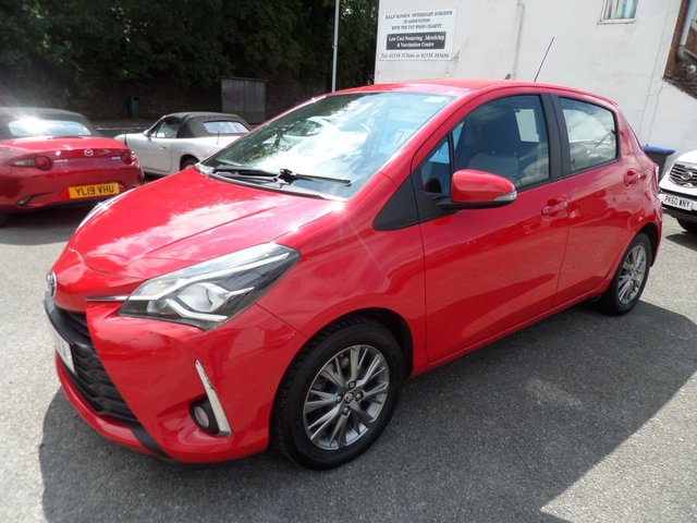 2017 TOYOTA YARIS - Photo 6