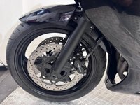 USED 2010 10 SUZUKI GSX650F  LOW MILEAGE - FULL SERVICE HISTORY  COMES WITH NEW MOT AND WARRANTY