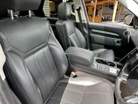 USED 2020 70 LAND ROVER DISCOVERY 3.0 SD V6 Landmark Edition SUV 5dr Diesel Auto 4WD Euro 6 (s/s) (306 ps)+SERVICE HISTORY+NEW TIMING BELT AND NEW TURBOS AND SERVICED+1 OWNER FROM NEW+7 SEATS+PANORAMIC SUNROOF+MEDIA+POWER BOOT+LEATHER HEATED SEATS+CAMERA+DYNAMIC PACK+20 INCH ALLOYS SERVICE HISTORY+NEW TIMING BELT AND NEW TURBOS AND SERVICED+1 OWNER FROM NEW+7 SEATS+PANORAMIC SUNROOF+MEDIA+POWER BOOT+LEATHER HEATED SEATS+CAMERA+DYNAMIC PACK+20 INCH ALLOYS
