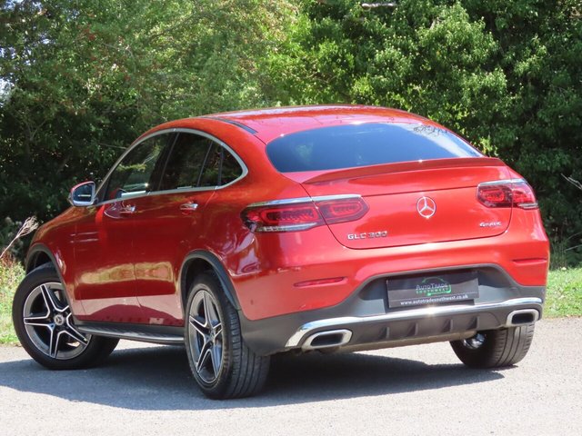 2019 Mercedes-Benz GLC - Photo 7