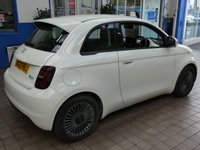 USED 2022 22 FIAT 500E 42kWh Icon Hatchback 3dr Electric Auto (118 ps) SAT NAV ANDROID APPLE CARPLAY PARKING SENSORS